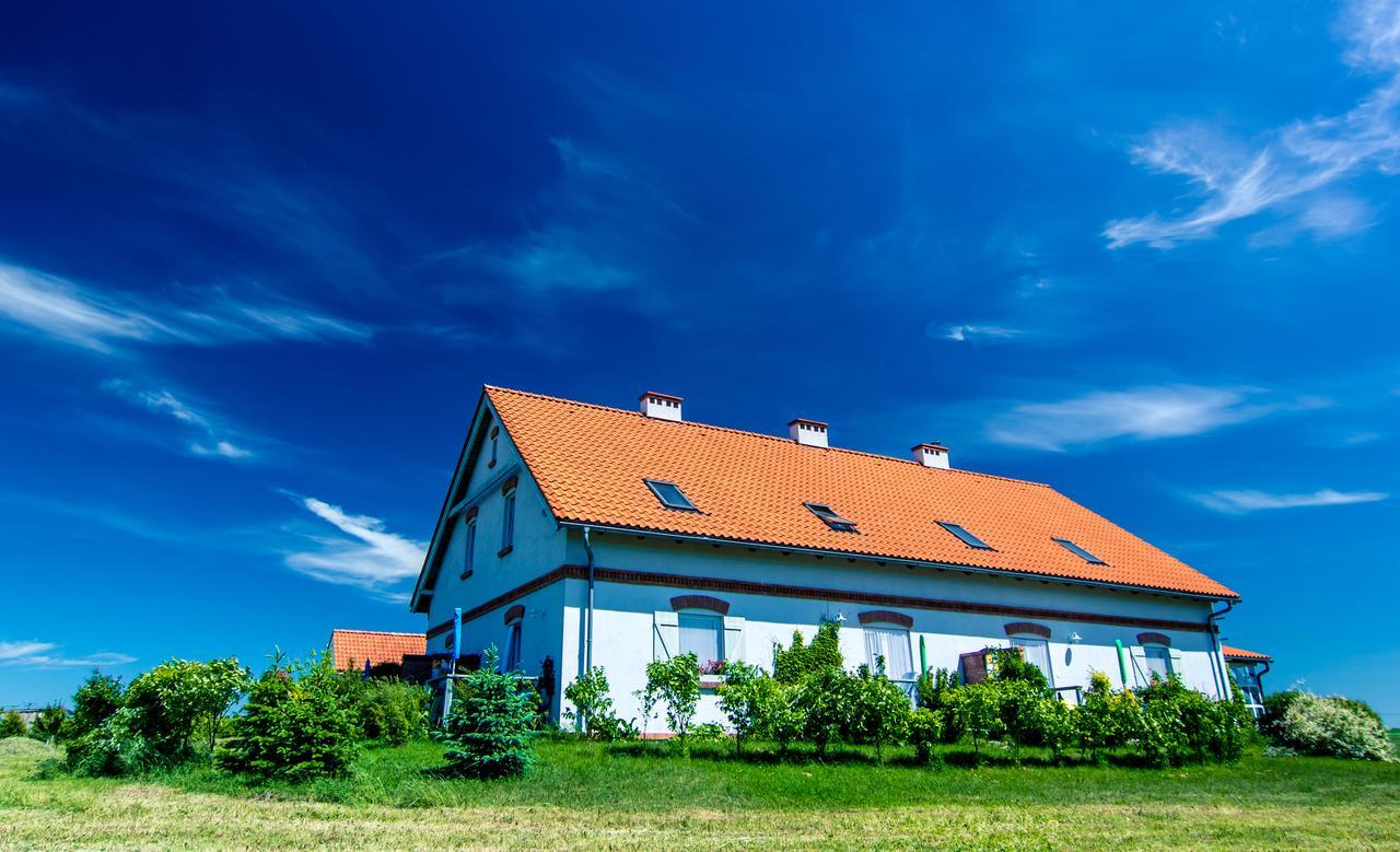 Fajne Miejsce Villa Jeziorany Luaran gambar